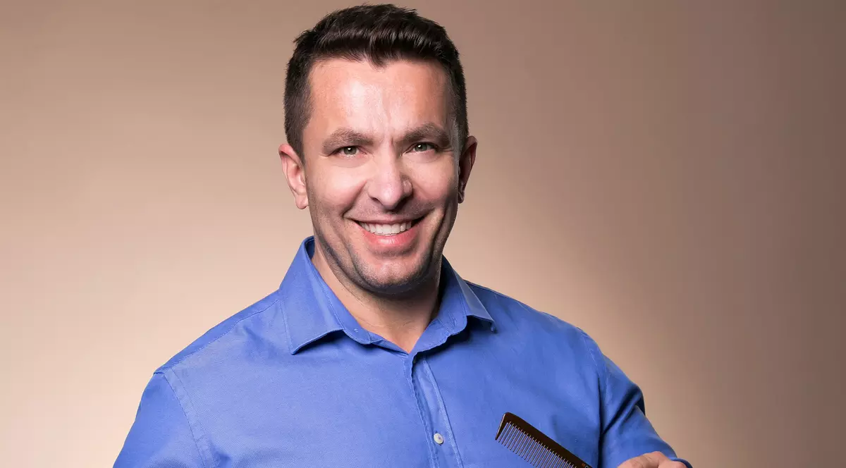 EXCLUSIV/Cristi Pascu, hairstylistul vedetelor, ne spune ce să purtăm de Revelion. Tipsuri pentru rezistența și greșeli de evitat