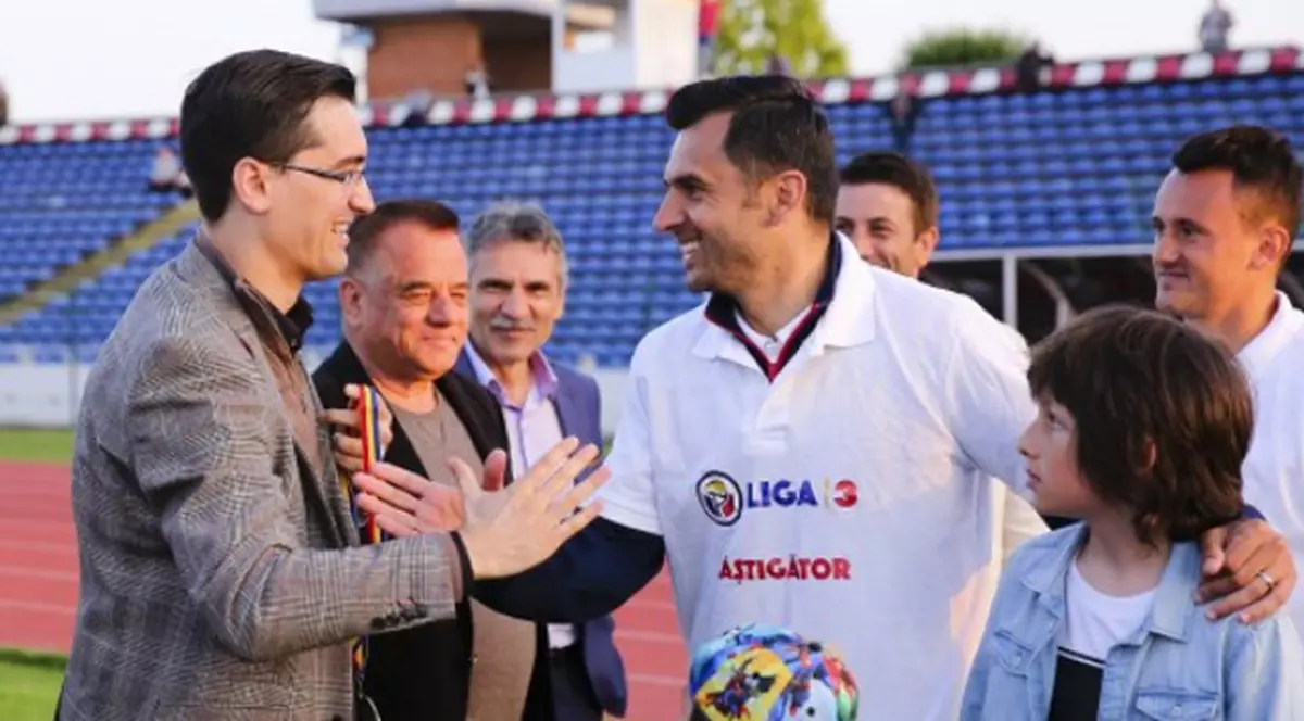 Din puțul fotbalului românesc: Nicolae Dică a semnat pe un an cu FCSB și va debuta în noua postură... într-un meci cu FCSB 2, în Liga 3!