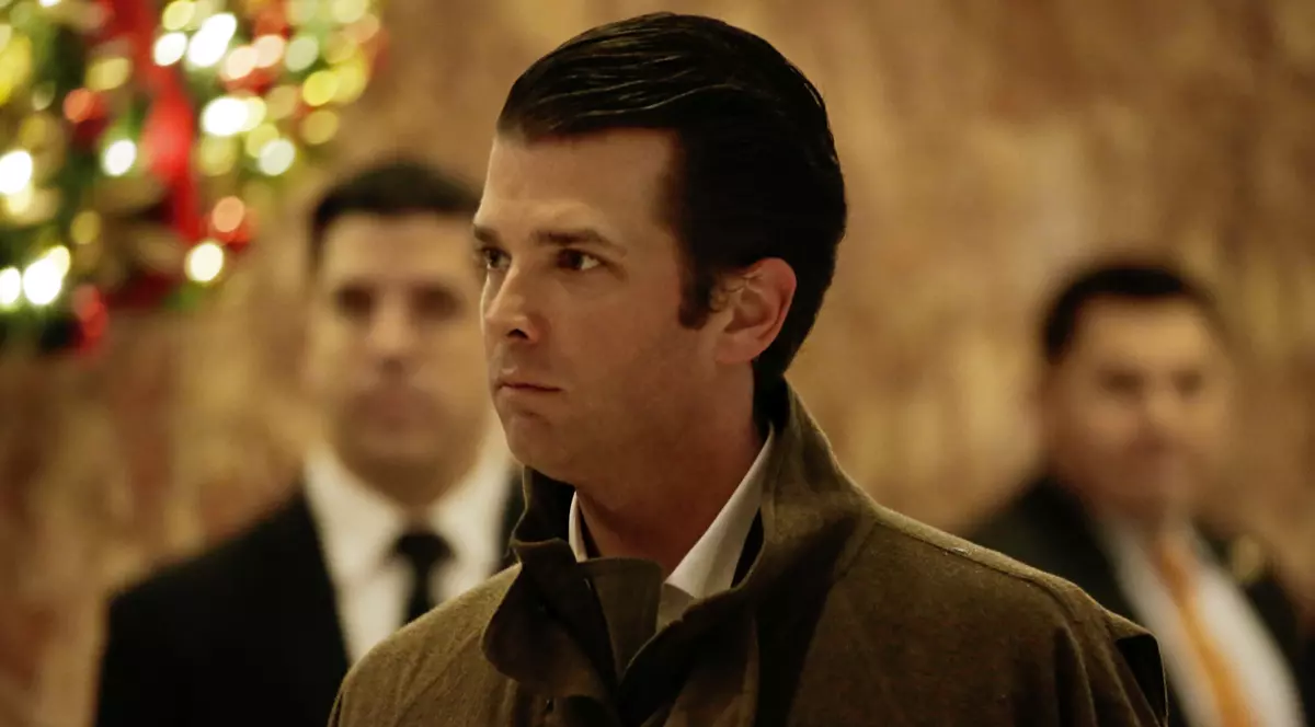 Donald Trump jr, vizită în Maramureș, la Cimitirul Vesel