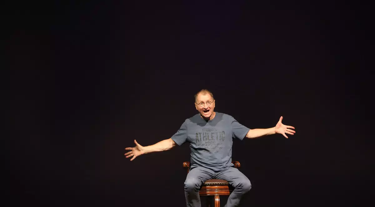 (P) Teatru la Castel: mini-stagiune Horațiu Mălăele la Le Château