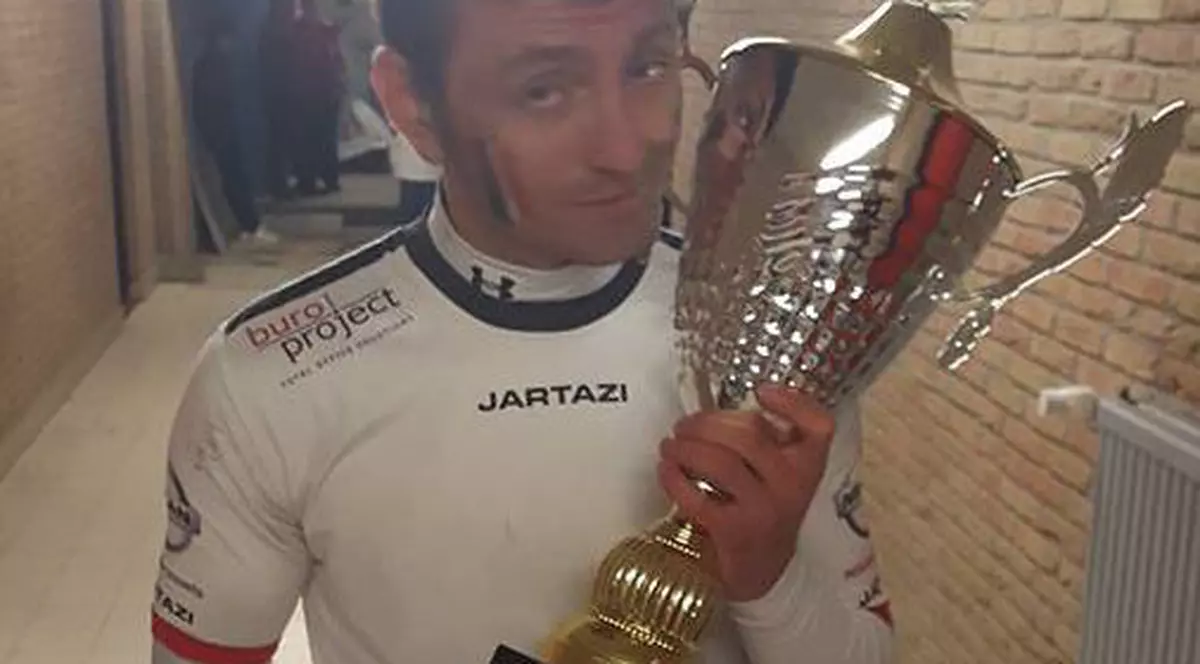 Victorie pentru Mircea Rednic, Mouscron - Roeselaere1-0 în play-off-ul pentru Europa, promovare în liga a doua belgiană pentru Romeo Surdu, cu Molenbeek.