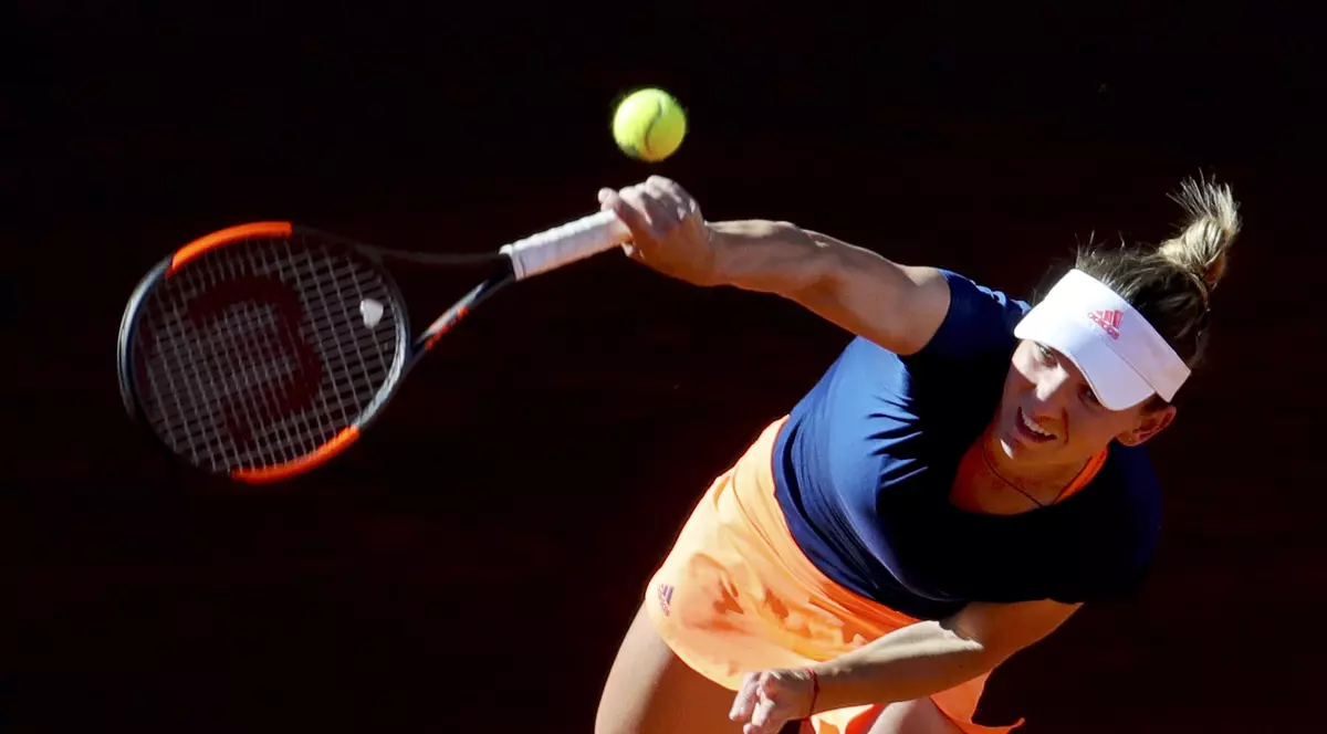 Simona Halep - Samantha Stosur, în ”optimile” turneului de la Madrid. Programul de mâine. Ce spune Simo