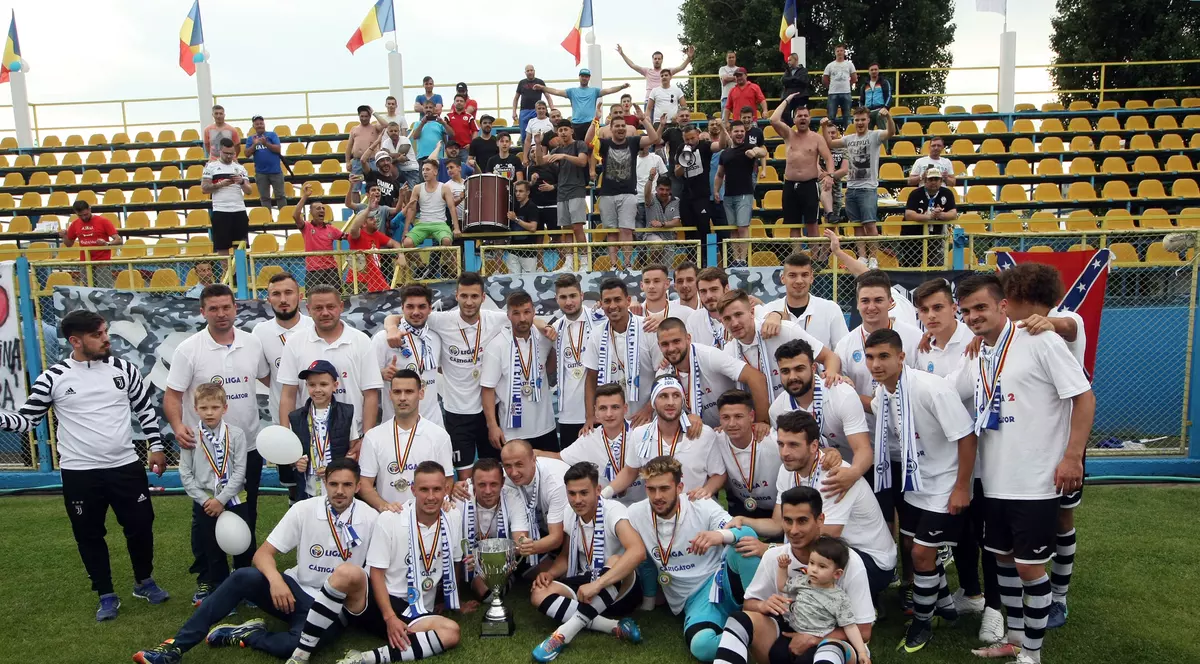 Liga 2, etapa 38. Juventus a sărbătorit promovarea
