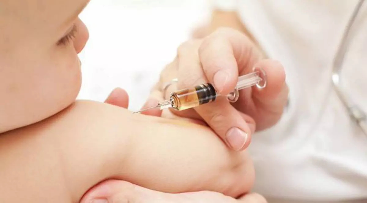 stocuri suficiente de vaccin ROR