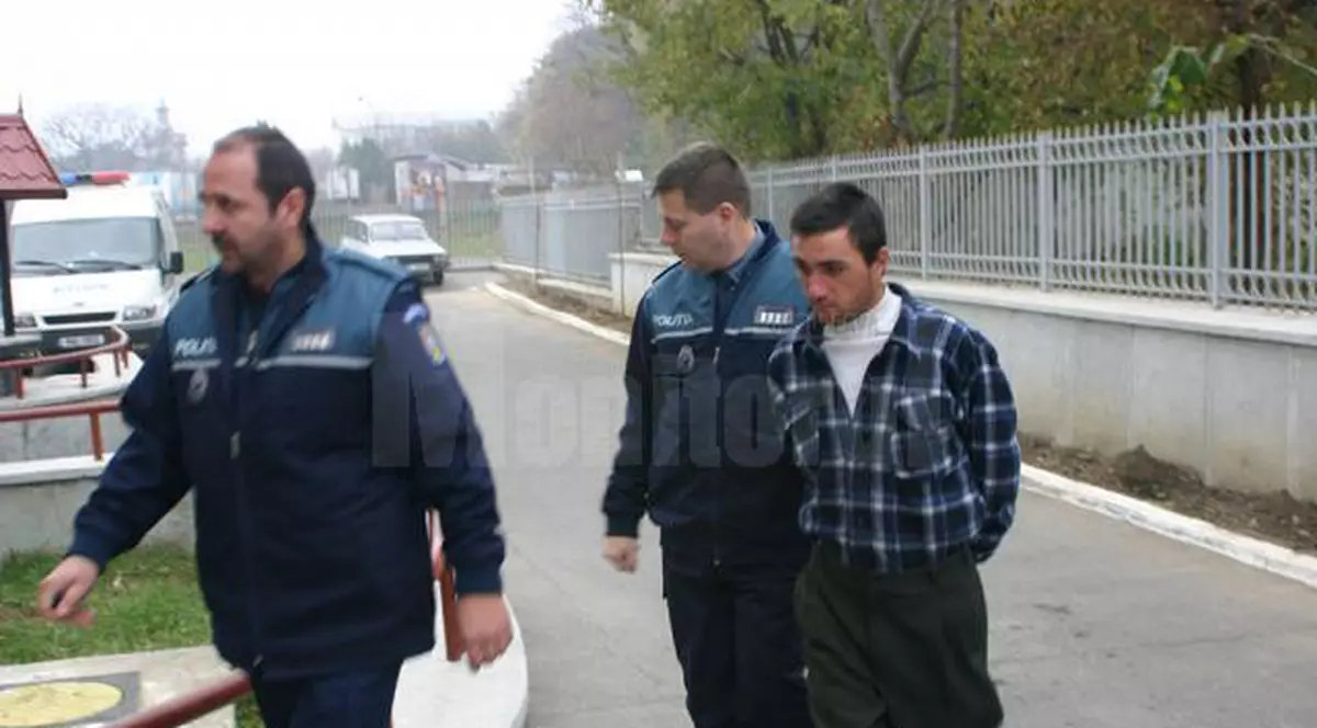 a violat o bătrână din Gura Humorului