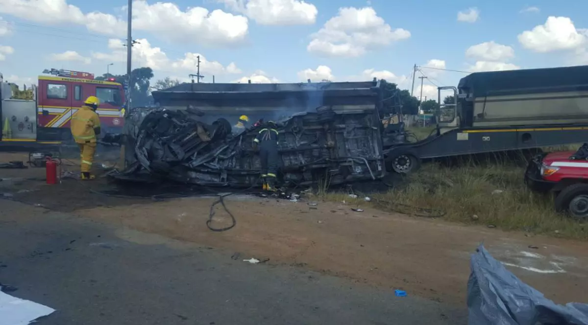 34 de elevi au murit într-un accident de autobuz în Tanzania