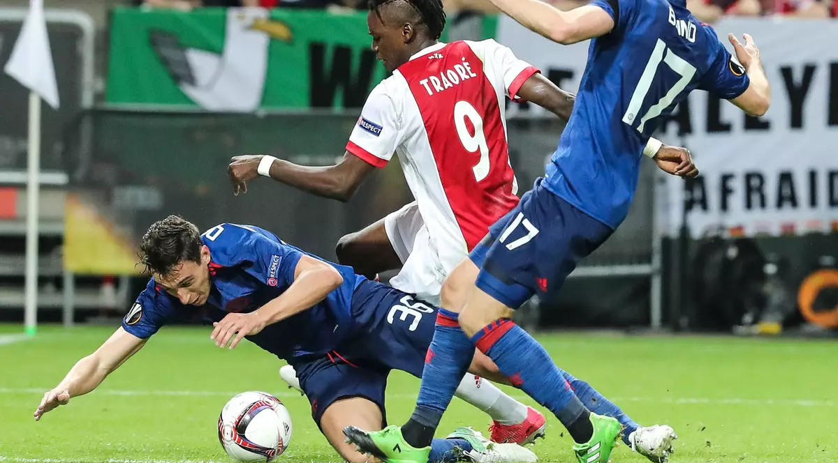 FCSB își face calcule privind posibilii adversari din Liga Campionilor. Ajax ar putea ieși în calea bucureștenilor Salih Zeki Fazlioglu / Anadolu Agency