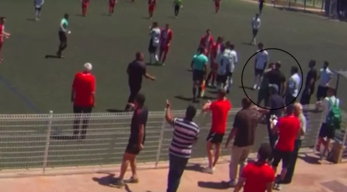 Un jucător a ratat intenționat un penalty. Fusese amenințat cu moartea!