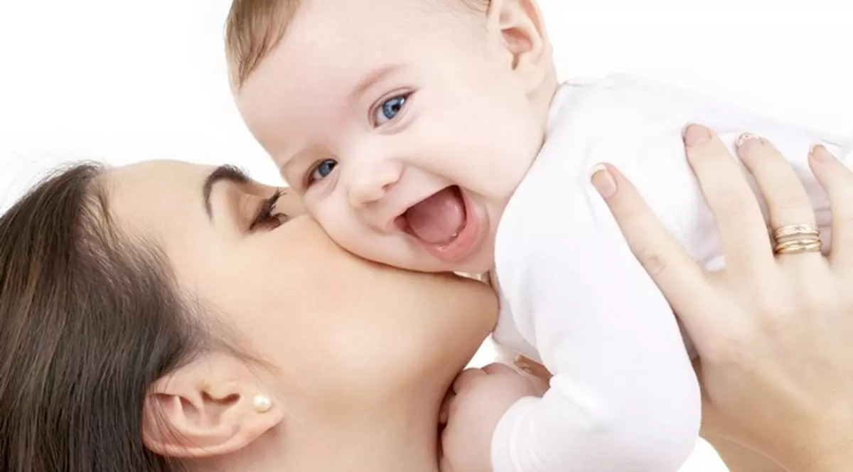 Horoscopul părinților: Cum îți îngrijești copilul în funcție de zodie