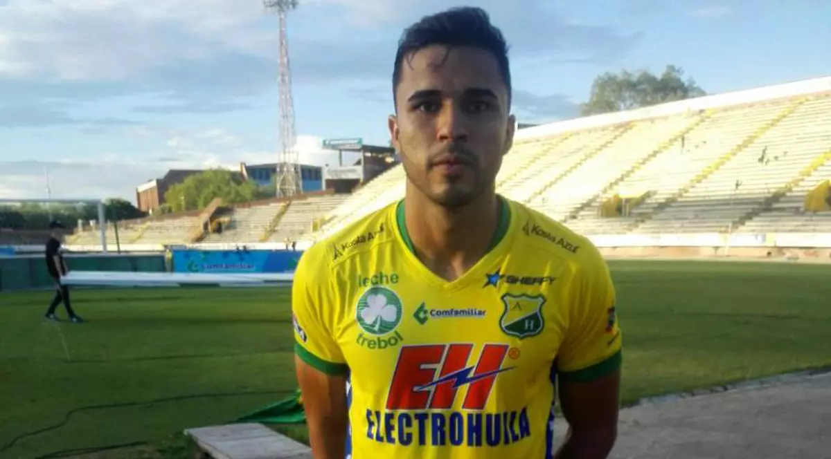 Fotbalistul columbian Eduard Gutierrez a murit într-un teribil accident auto