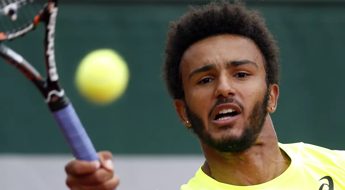 Maxime Hamou a fost exclus de la Roland Garros. A încercat să sărute și să pipăie în direct o jurnalistă de la Eurosport / VIDEO