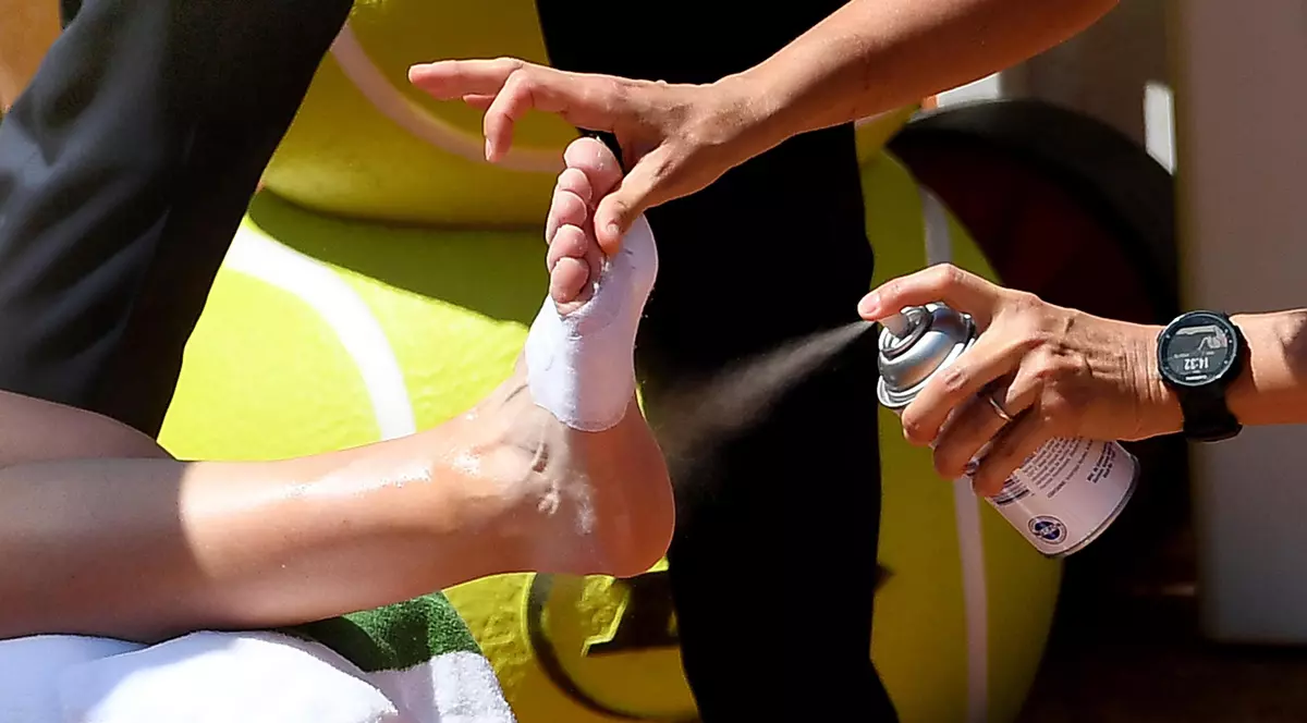 Simona Halep va efectua luni un control medical. Glezna jucătoarei noastre, problemă națională