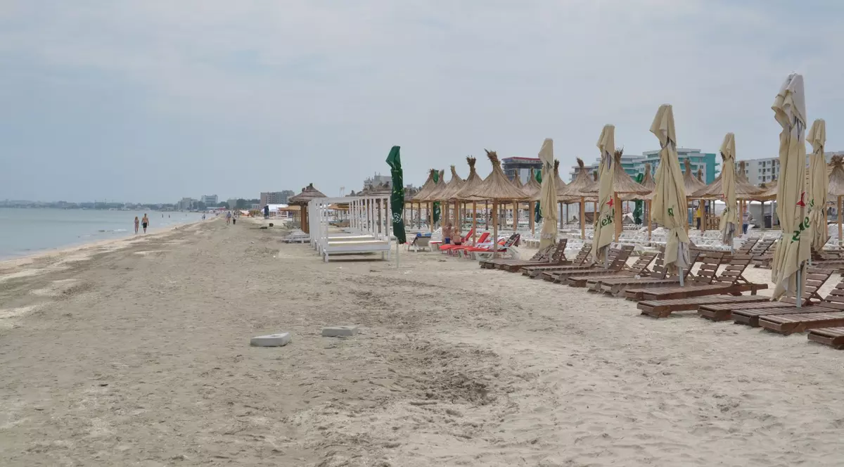 Asta, fiță de Mamaia! Cluburile nu deschid de Rusalii, pentru că sunt prea puțini turiști