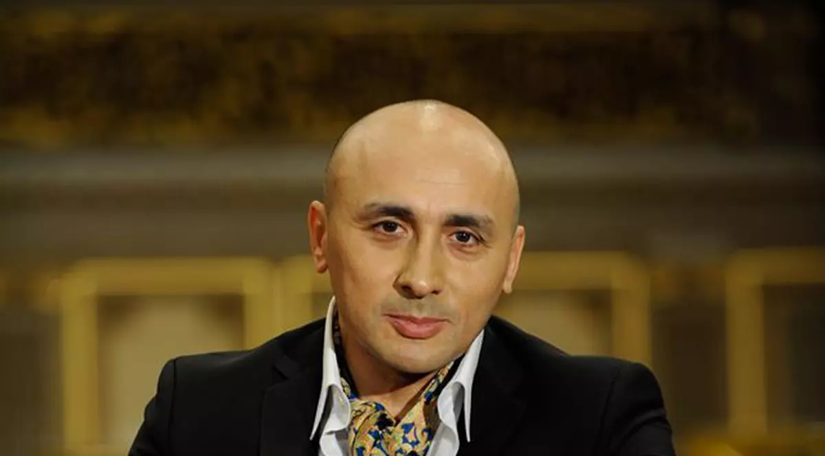 Marcel Pavel, festin acasă la Sanda Ladoși. S-au delectat cu super delicatese