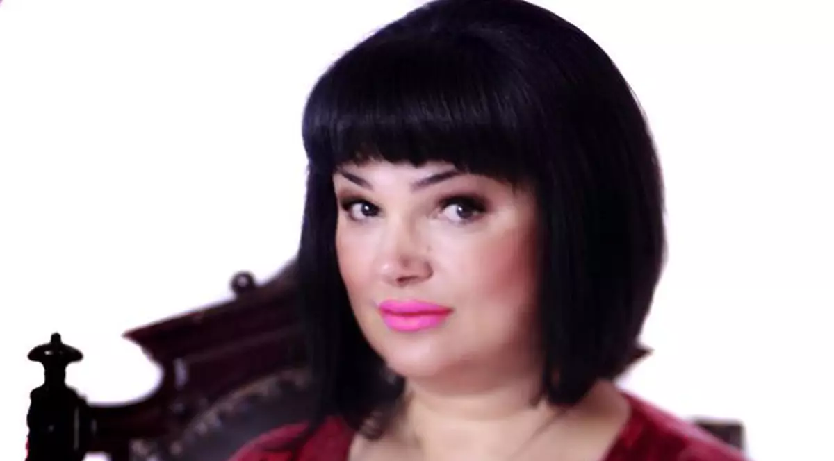 Ozana Barabancea a dezvăluit secretul. "Cel mai nou tratament de lifting facial"