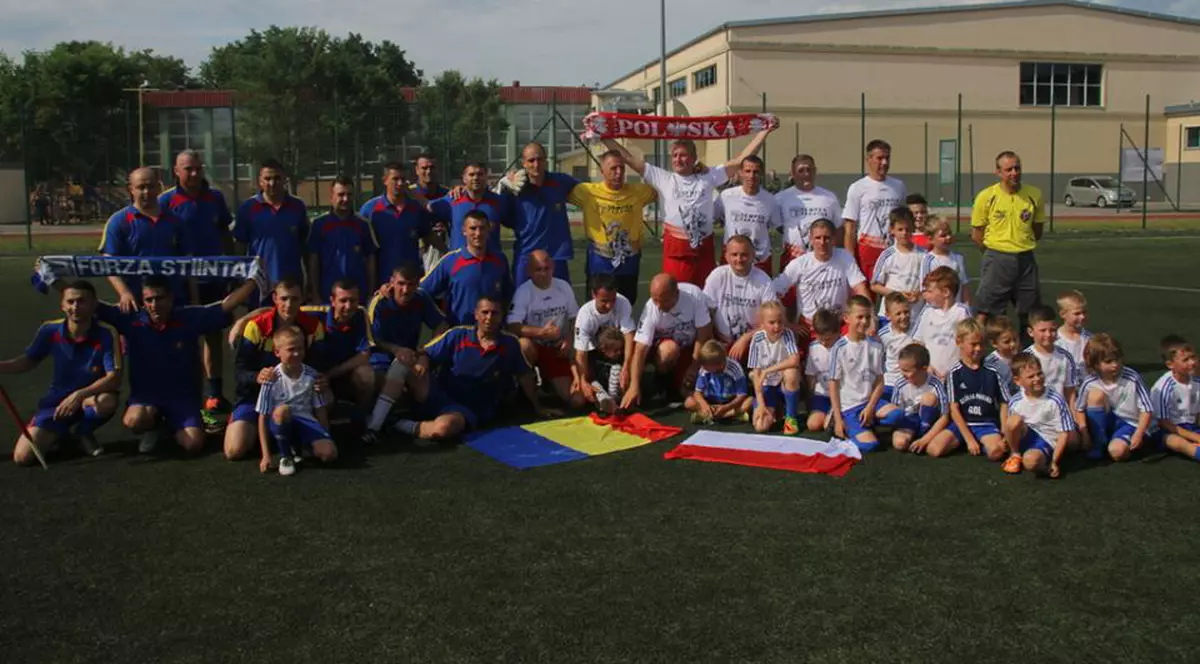 Polonezii ne-au învins și echipa de militari aflată într-o misiune NATO | FOTO&VIDEO