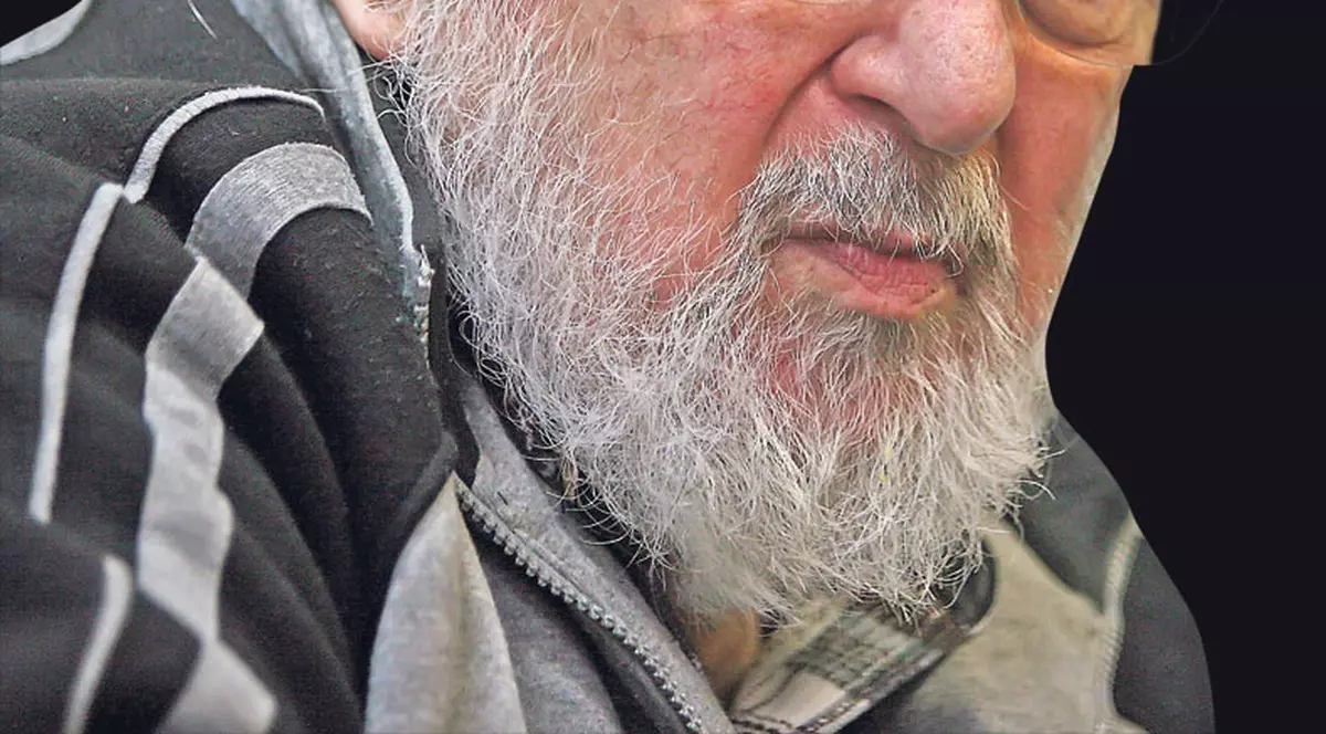 Fiica actorului Constantin Codrescu are viață grea. Ce are de tras în Spania, unde s-a dus la cules de fructe