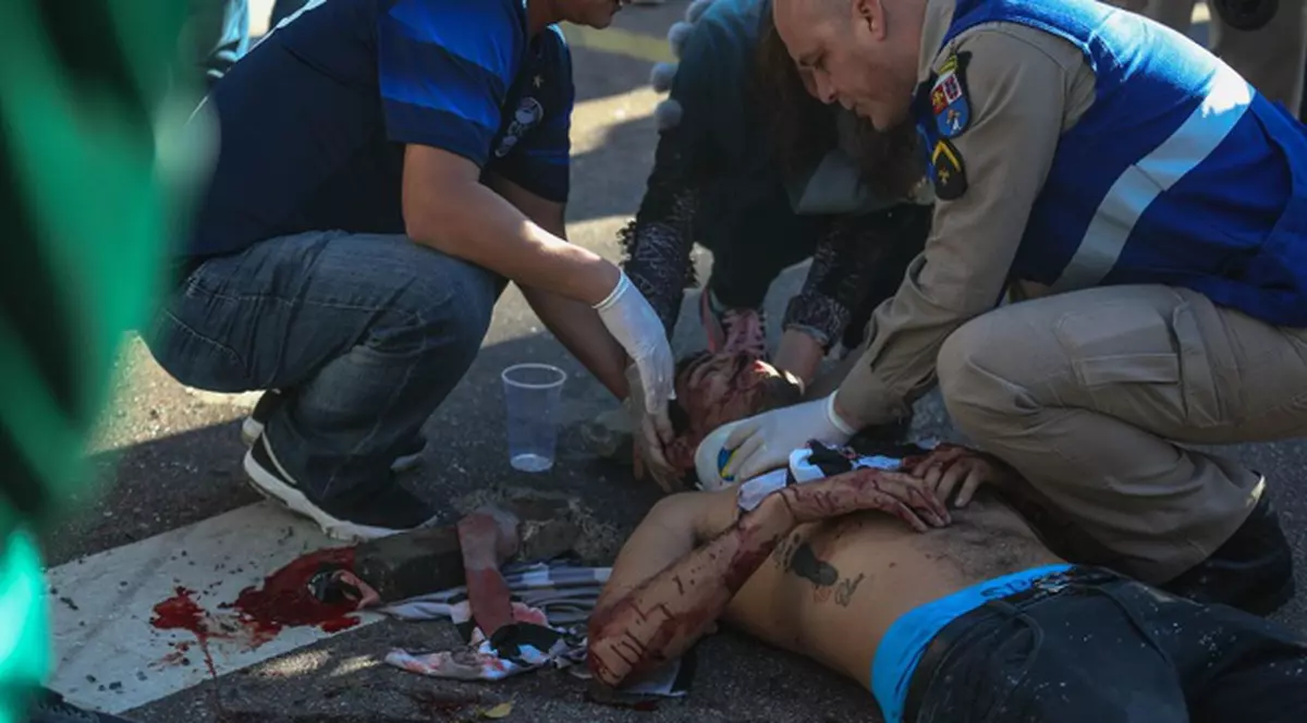 Un fan a fost omorât în bătaie înaintea meciului Coritiba - Corinthians din campionatul Braziliei | VIDEO
