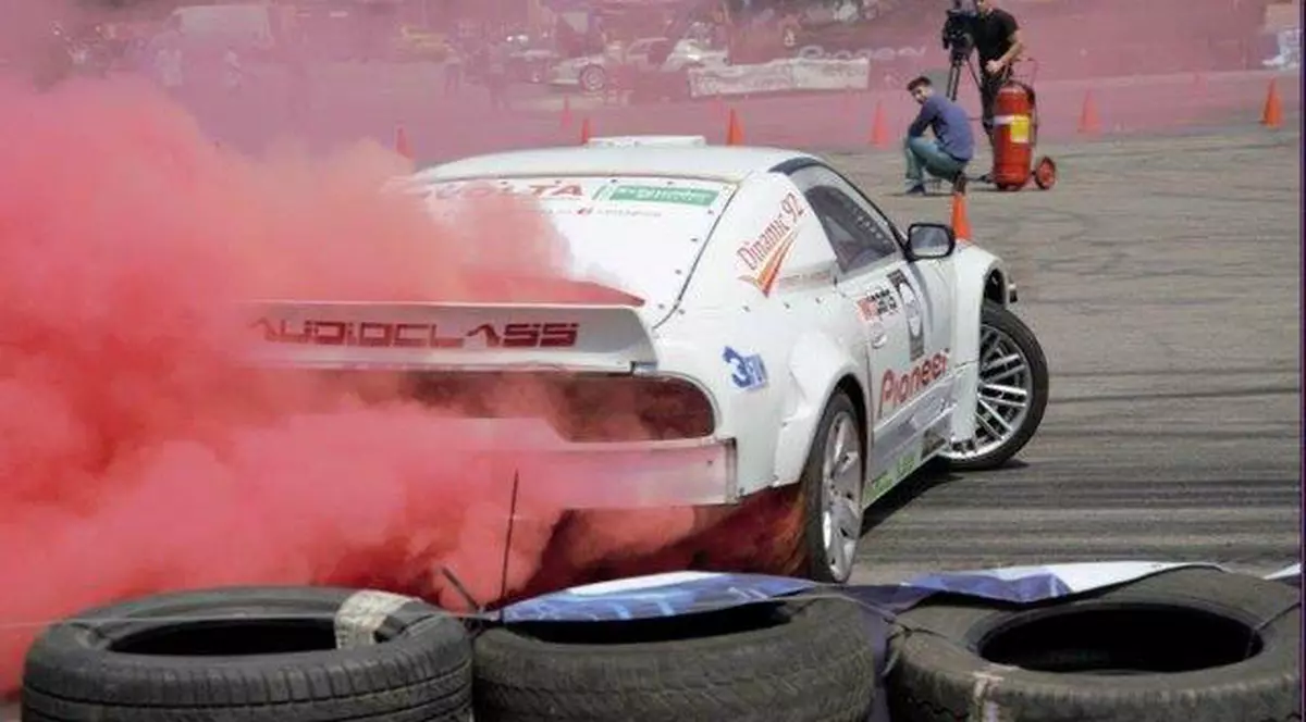 Auto Total Business Show: spectacol impresionant la a șasea ediție la București