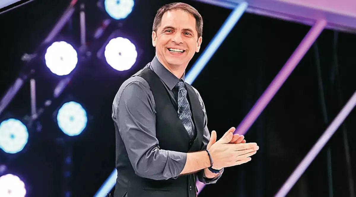 Dan Negru și-a tuns câinele,