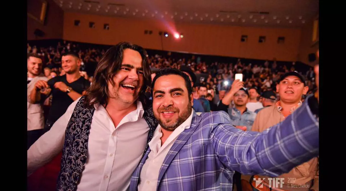 Manele la TIFF 2017. Sute de oameni au dansat pe melodiile lui Dan Bursuc