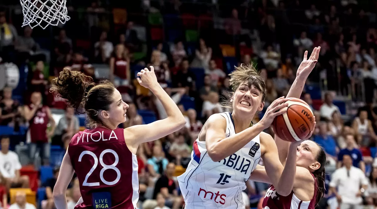 Meci de la EuroBasket 2017. (FOTO: EPA)