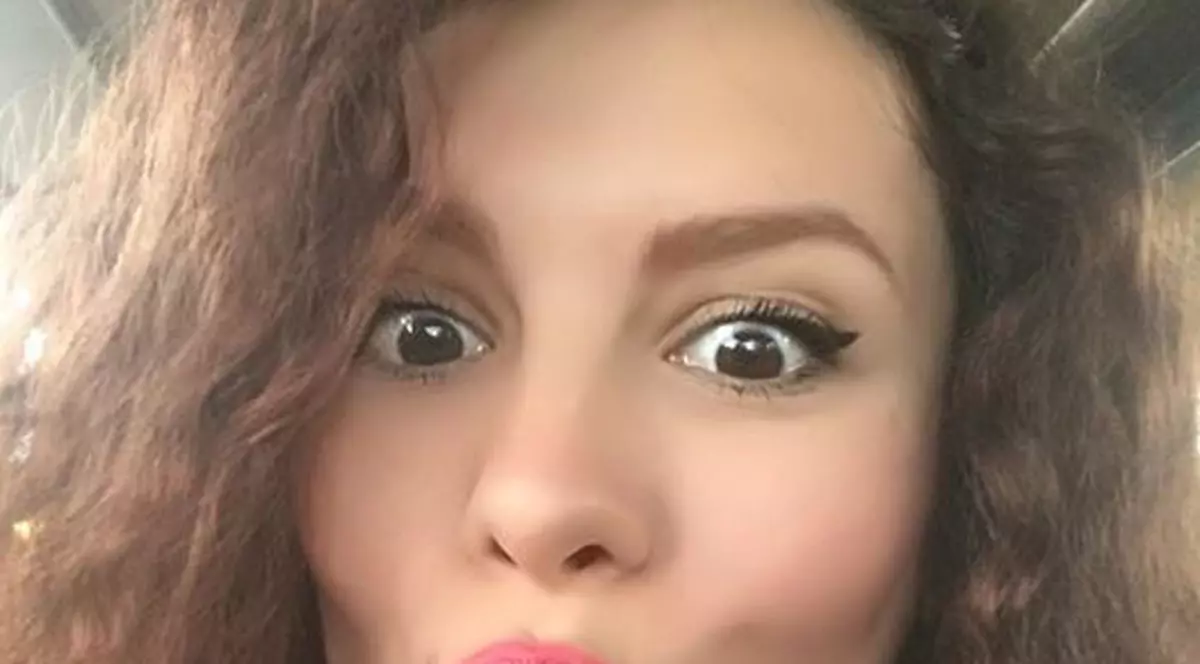 Cântăreața Andreea Dorobanțu e gravidă. A făcut anunțul abia acum, deși are o burtică proeminentă