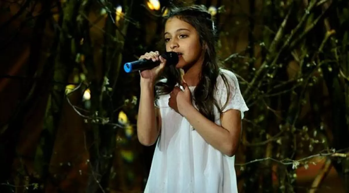 Doinița Ioniță, câștigătoarea Next Star, are nevoie de bani pentru a-și aduce acasă tatăl mort în Franța