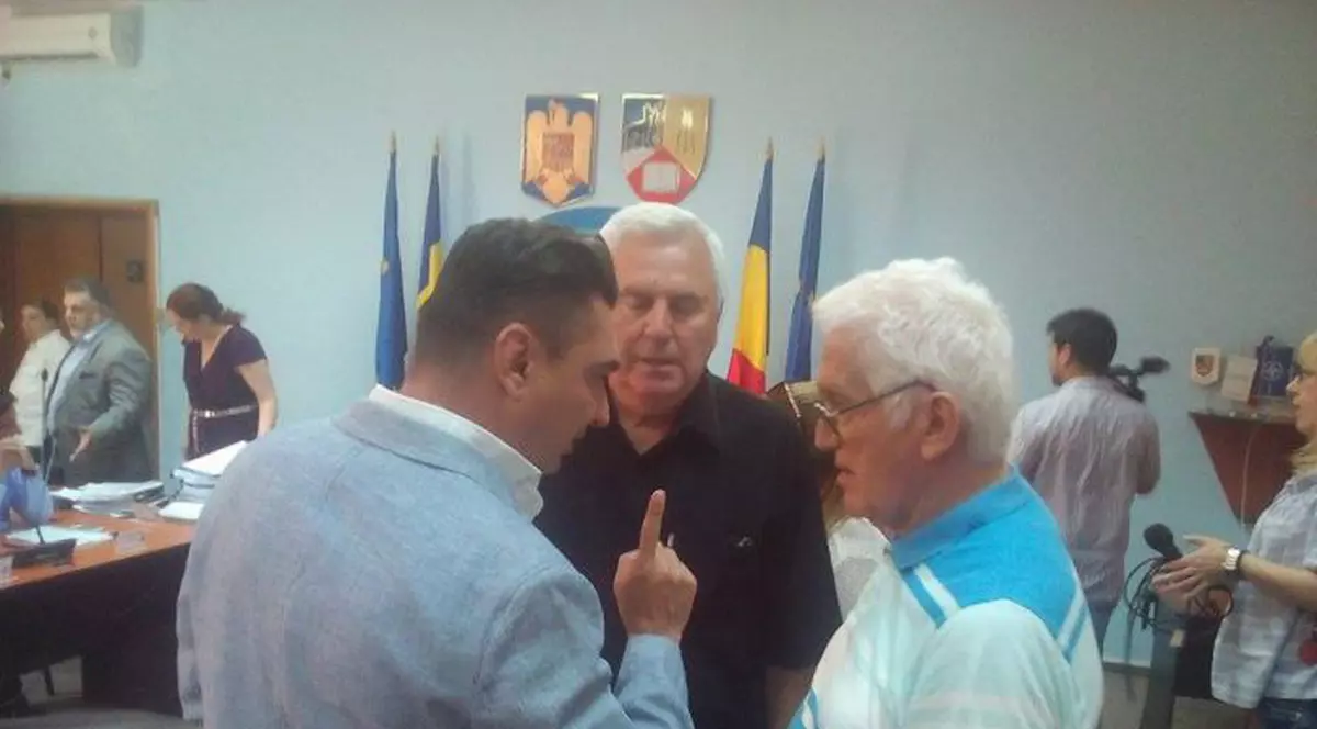 Ce condiții trebuie să îndeplinească Petrolul 52 Ploiești pentru a primi marca de la Primărie. Liga I, în patru ani!