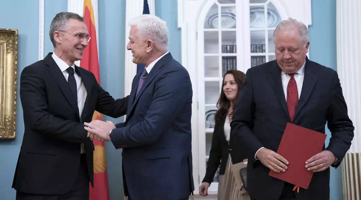 Muntenegru a devenit al 29-lea stat membru NATO. Integrarea în Alianța Nord-Atlantică este considerată de Moscova drep “o provocare”