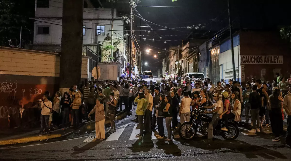 VIDEO | Un elicopter a atacat cu grenade Curtea Supremă din Venezuela. Cine a pilotat aparatul de zbor