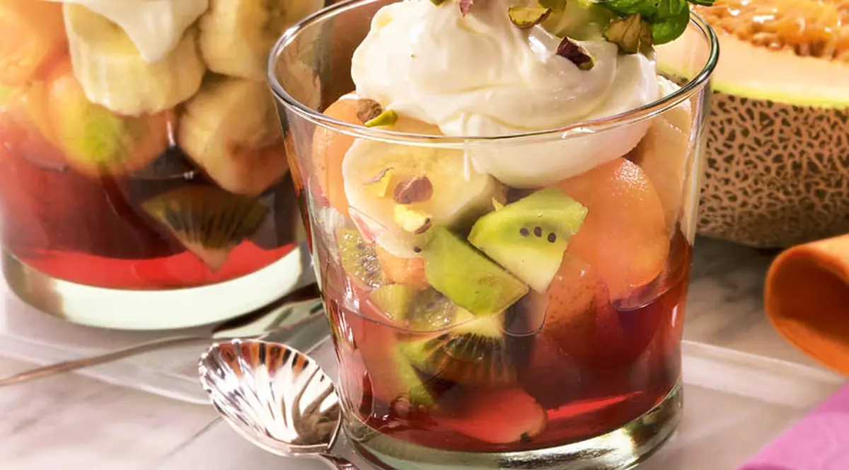 Rețetă: SALATĂ DE FRUCTE CU MASCARPONE