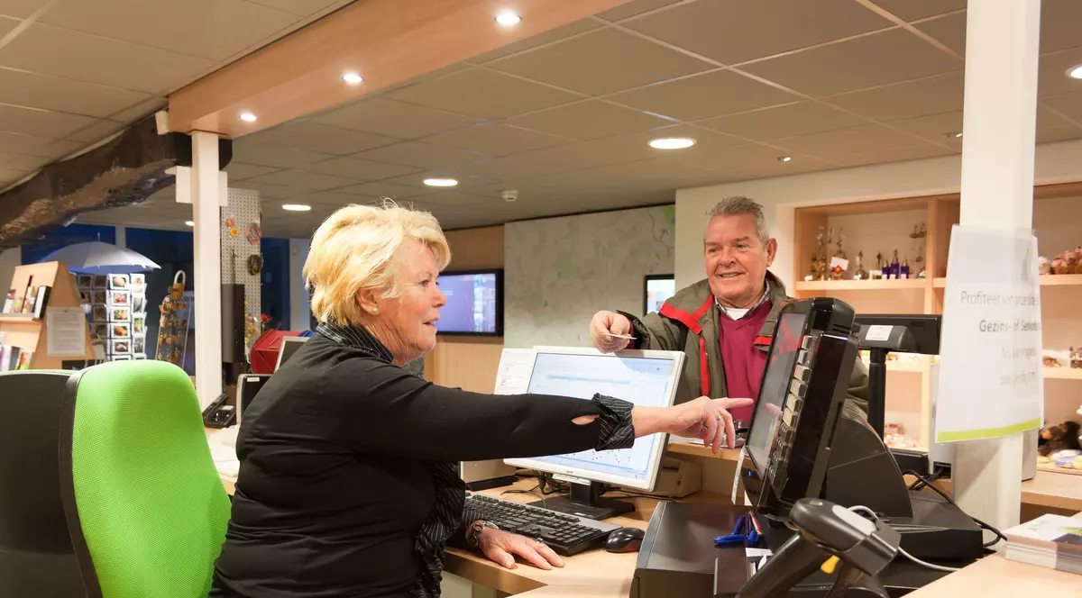 Casa de Bucovina-Club de Munte