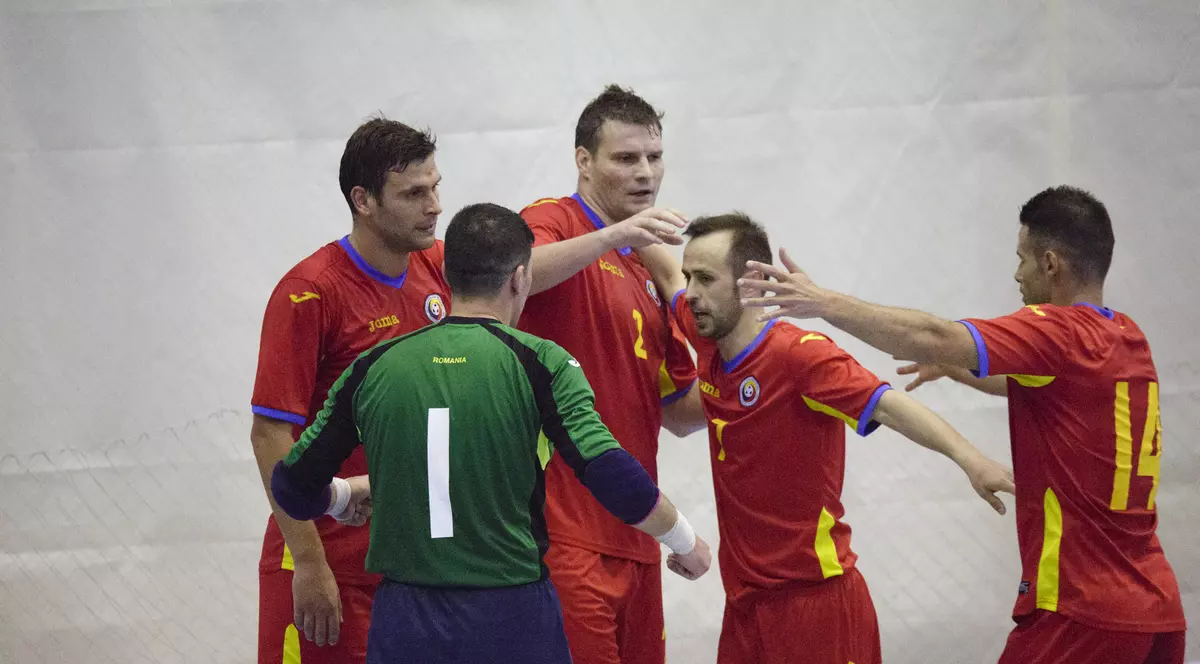 Naționala de fotbal în sală a României își află azi, ora 14:00, adversara din barajul pentru calificarea la turneul final al Euro 2018