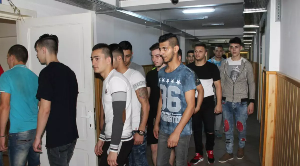EXCLUSIV/ Viața de deținut la „Penitenciarul de copii”. Clanurile din pușcăria în care va trebui să intre elevul care era mare dealer de marijuana