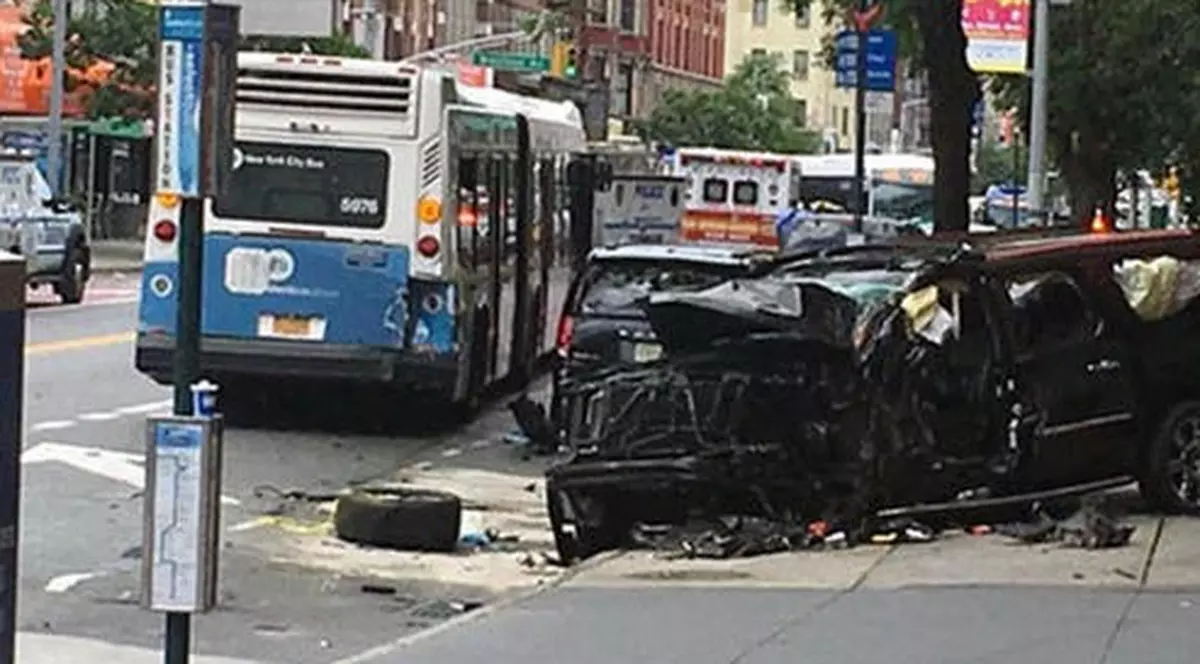 Accident în New York. 12 oameni au fost răniți, după ce un bărbat a ajuns cu mașina pe trotuar
