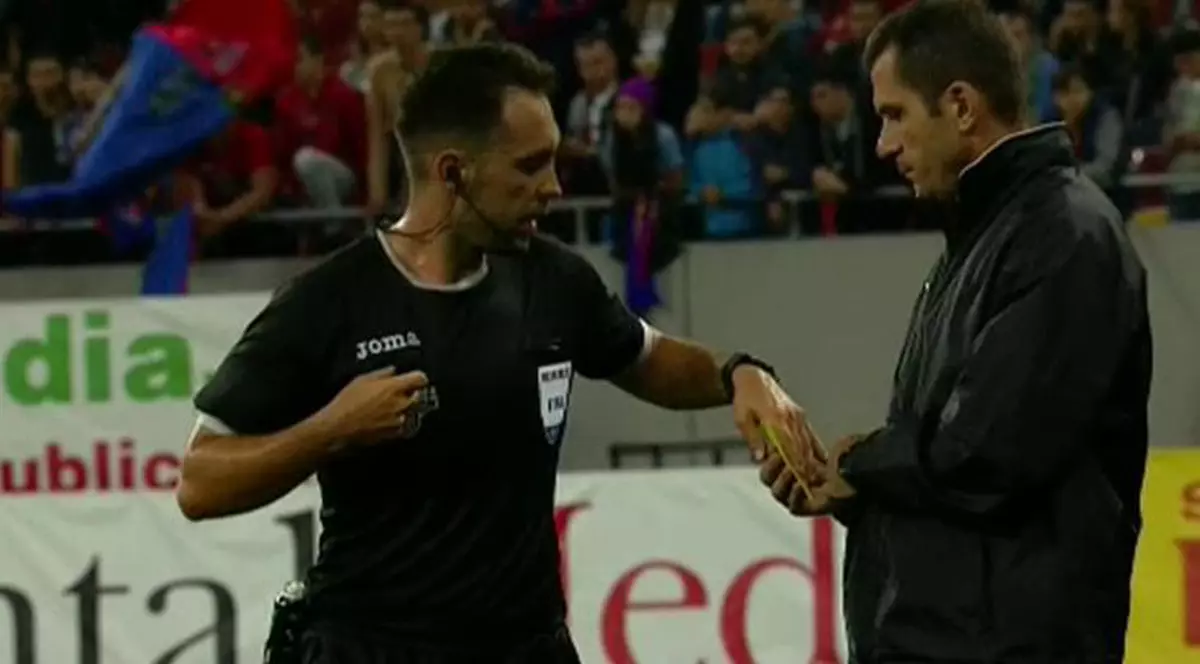 Faza serii la FCSB - FC Voluntari. Arbitrul și-a uitat cartonașele la vestiare