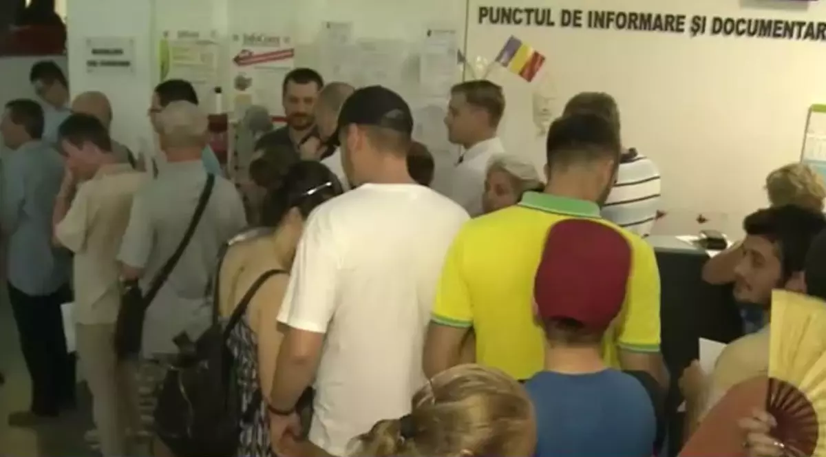 Coadă la Primăria Capitalei pentru voucherele de biciclete