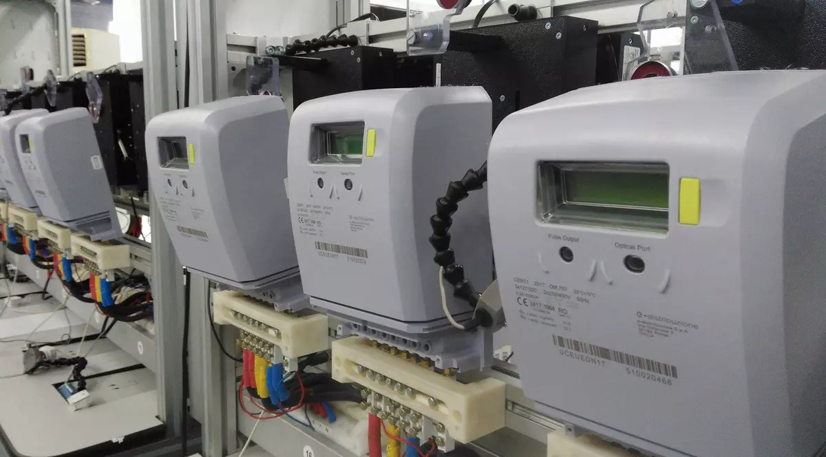 Contoarele electrice inteligente vor prinde hoţii de curent
