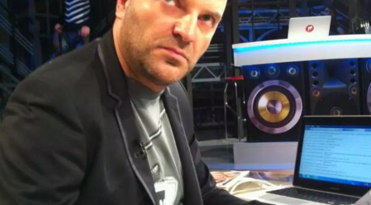 Dan Capatos a întrebat fără ocolișuri. "Acolo concepeți viitorul copil?"