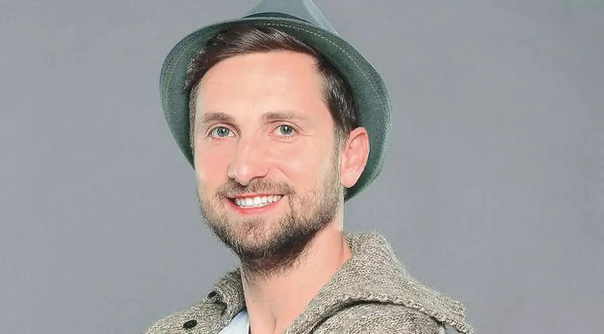 Dani Oțil a făcut publică prima fotografie alături de iubita sa