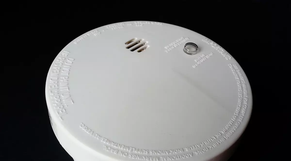 Evz.ro: ȚEAPĂ pentru milioane de români. Instalarea obligatorie a DETECTOARELOR de GAZE, o afacere ilegală de peste 100 de milioane