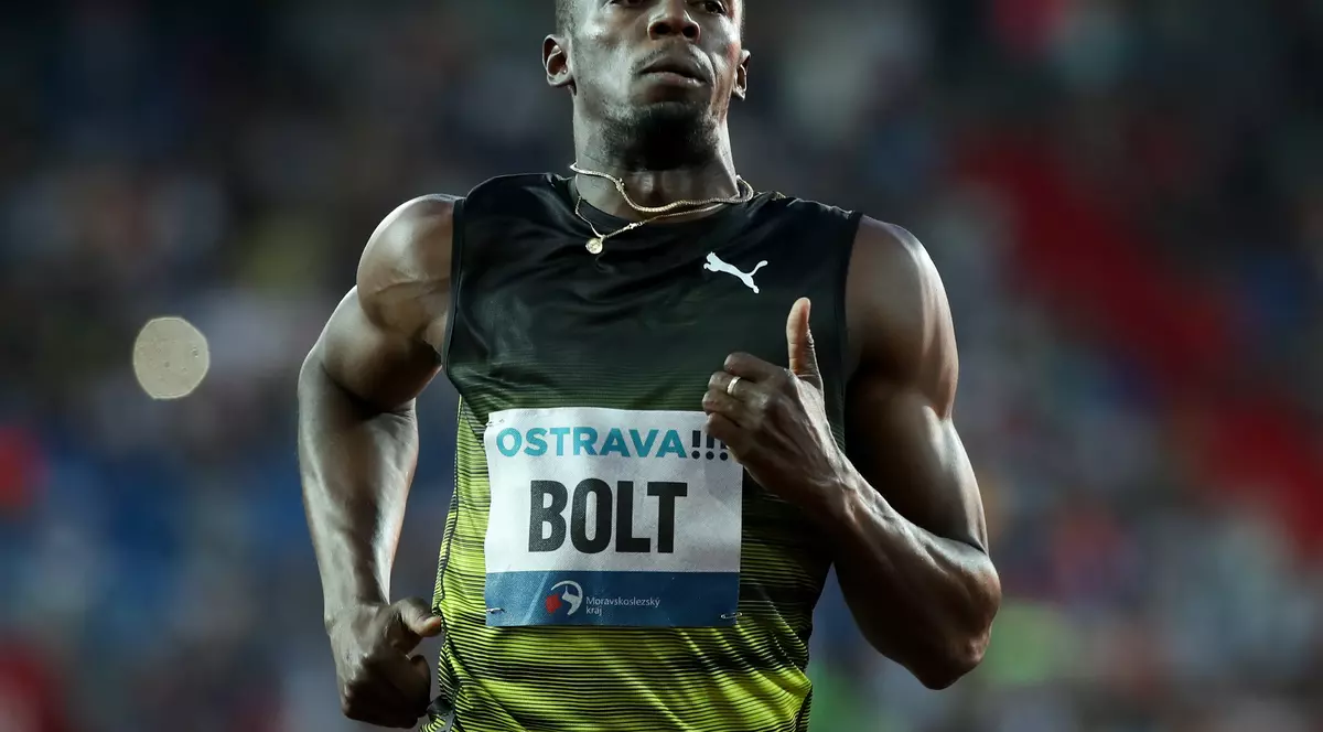 Usain Bolt, în timpul unei curse. (FOTO: EPA)
