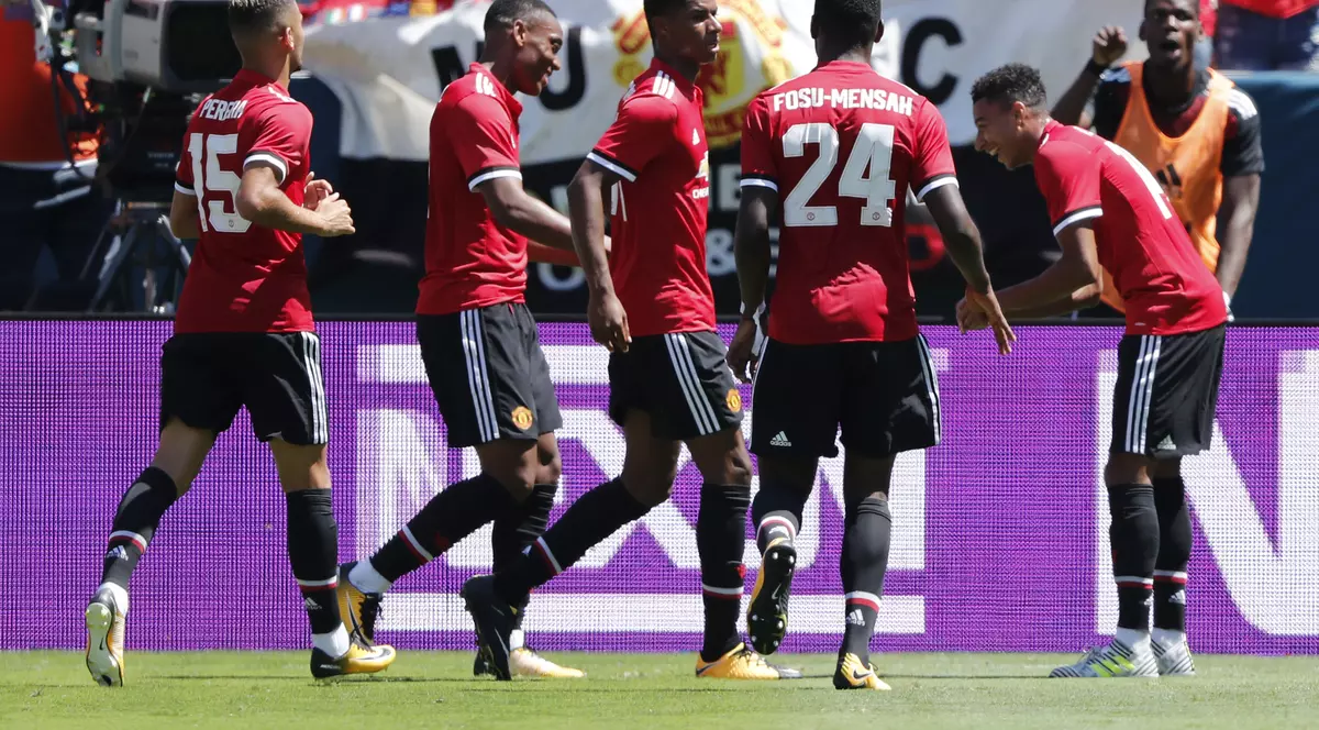 Manchester United, amendată de UEFA