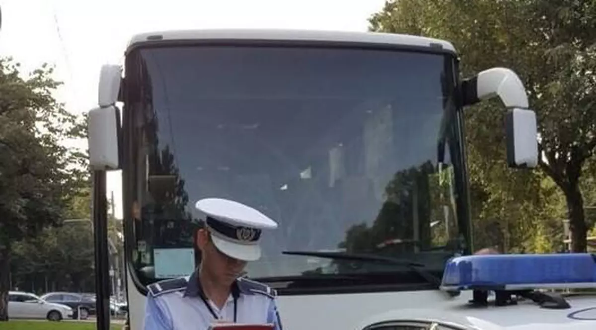 Întrebările pentru agenți, schimbate în miez de noapte. Se ”coace” un