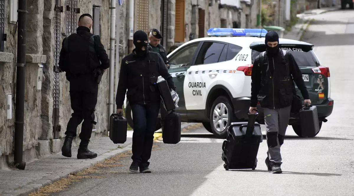 Celulă teroristă din Spania și Maroc, destructurată de autorități. Șase bărbați au fost arestați