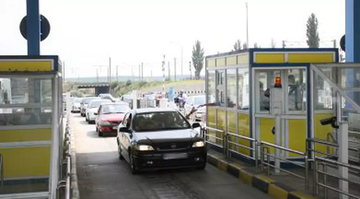 Aplicație pentru plata rovinietei și a taxei pentru podul Fetești - Cernavodă