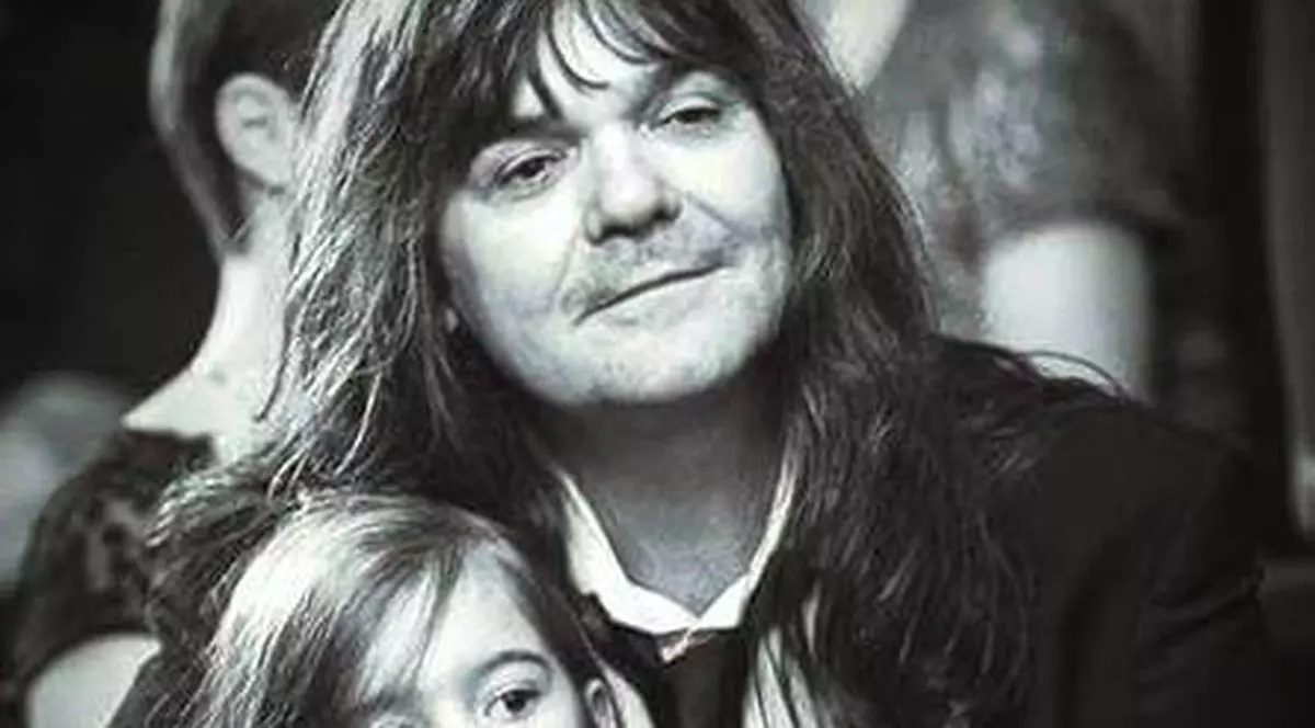 Așa tată, așa fiică! Ambra, fetița lui Călin Pop, pe scenă alături de legendarul solist