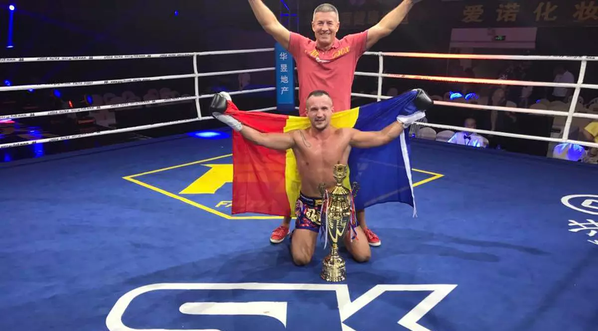 UPDATE: Corbeanu, marele câștigător! Succes și pentru Ristea. Cine au fost românii invitați să ia parte la showul Superkombat din China