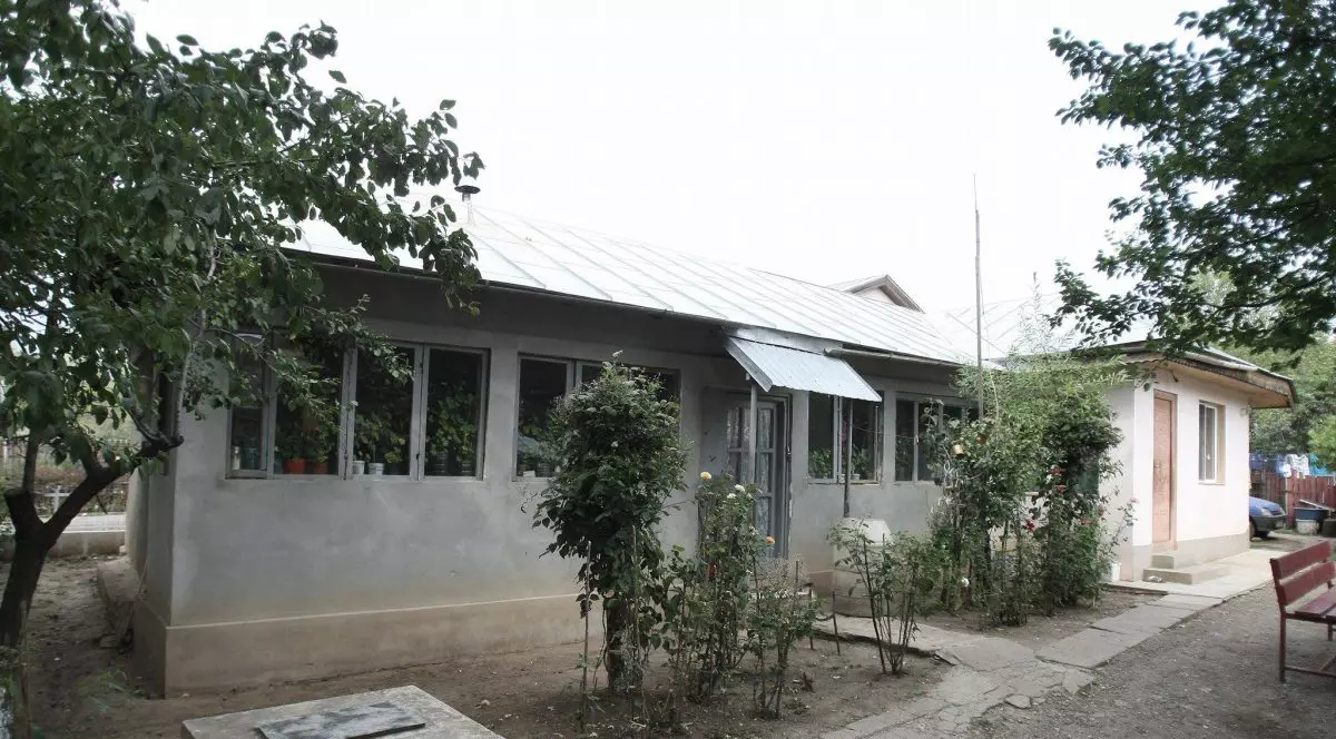 Casa bântuită de fantome din Naipu i-a pus pe jar pe localinici: ”Doar Dumnezeu îi mai poate salva!”